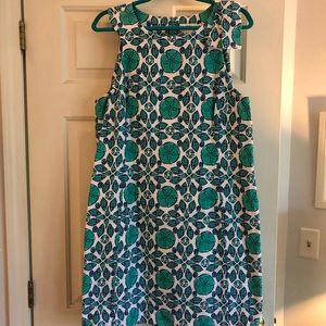 Vineyard vines shift dress EUC